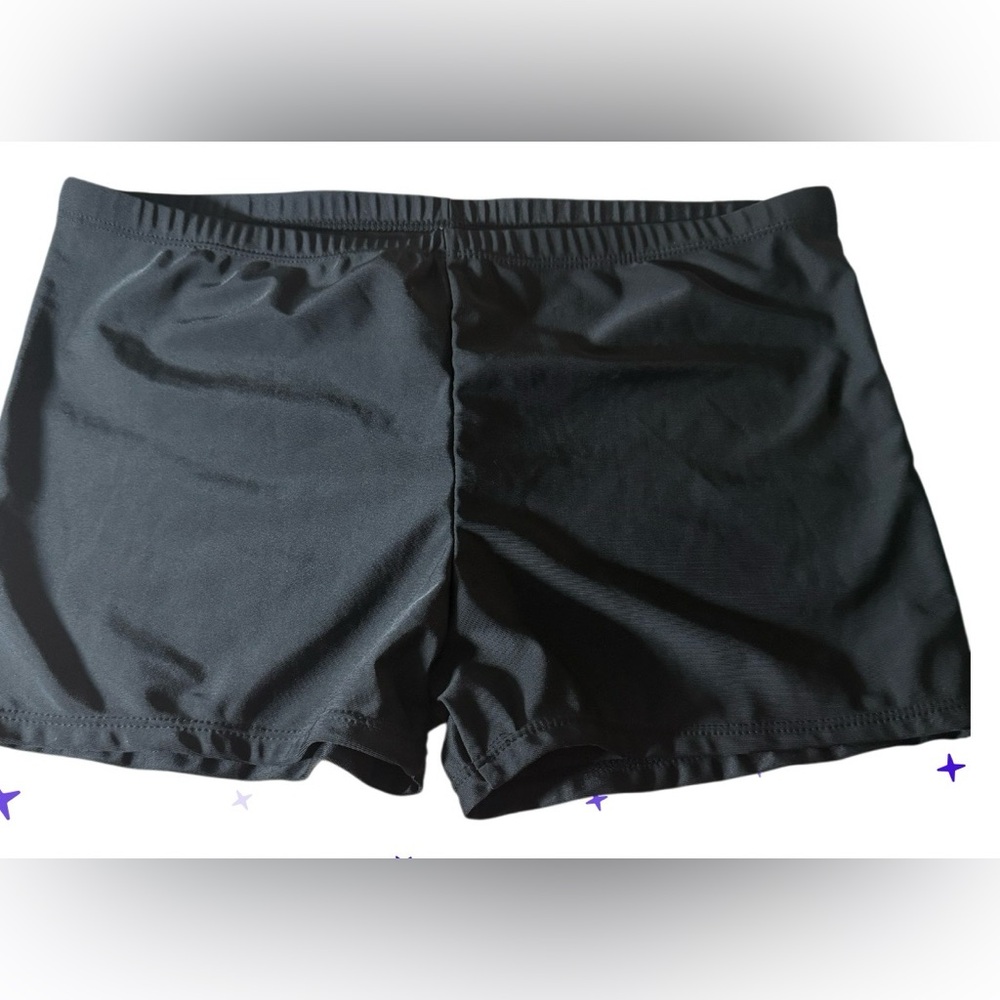 NWOT  Danify Classic Black Women's Shorts